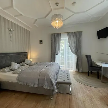 Boutique Haus Sissi Apartamento *